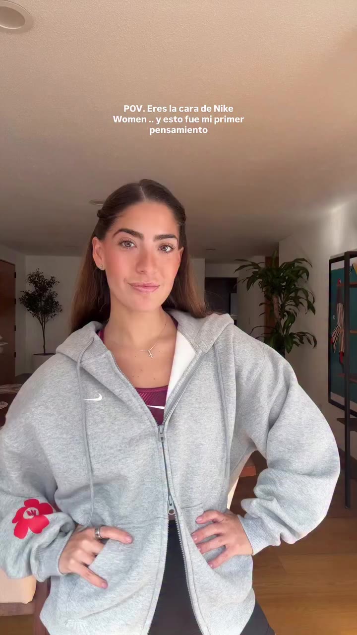 SOY LA PORTADA DE NIKE WOMEN !!!! QUE??????????? Pueden ver mi bella cara en…