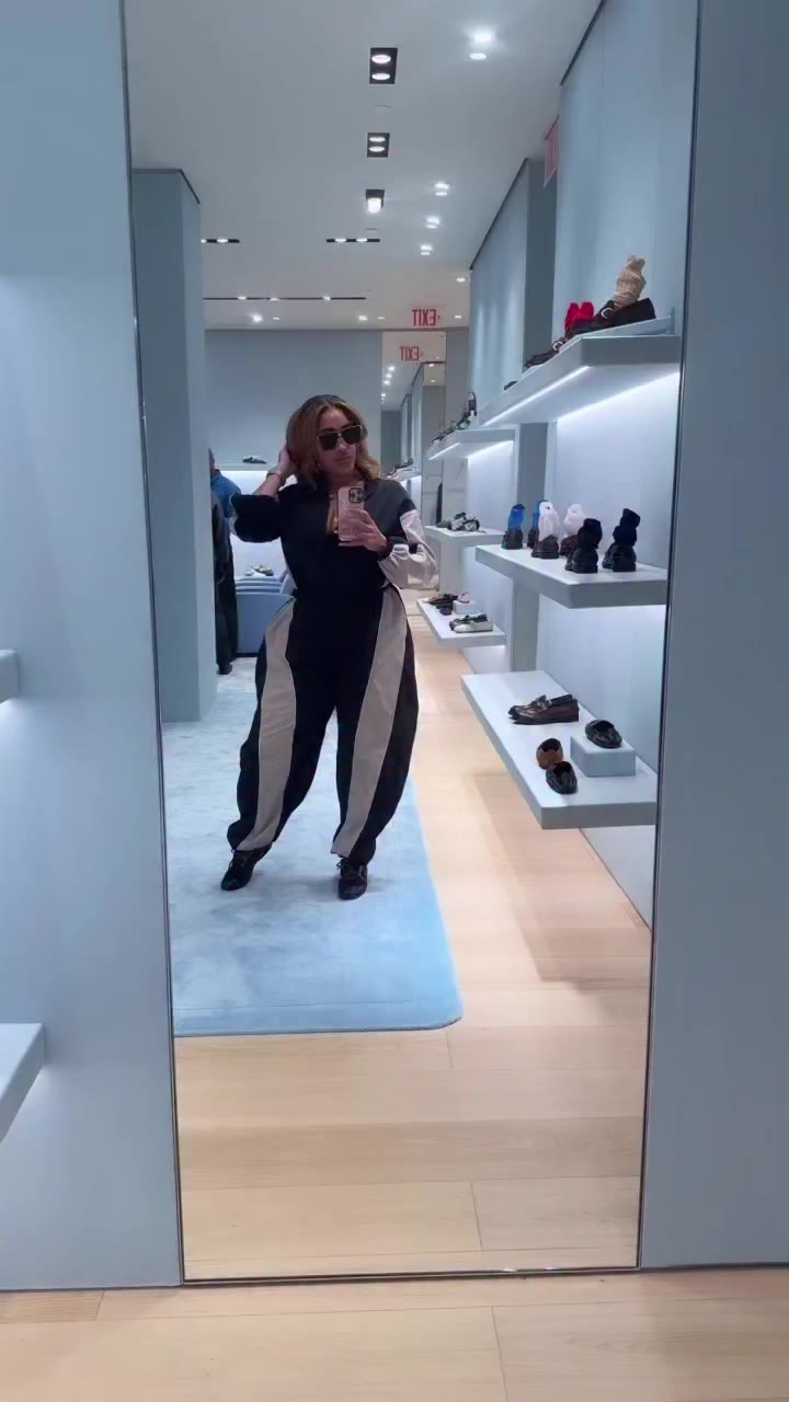 Tag a baddie for chapter 3 @fashionnovacurve Outfit - @fashionnovacurve Don’t…