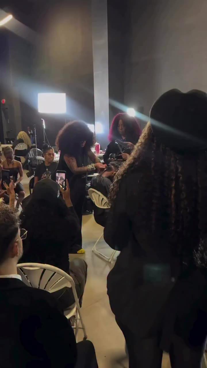 More funners backstage at @philly_fashion_week with my incredible team!…