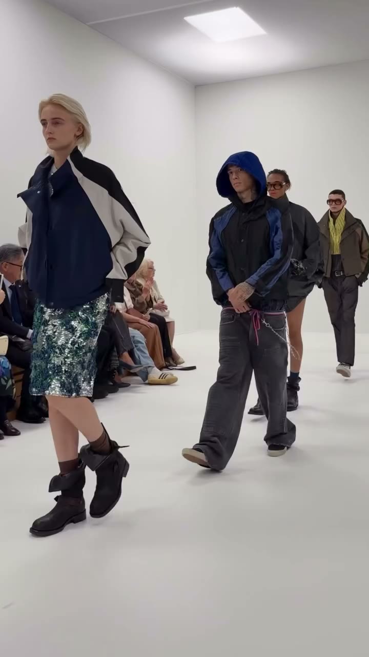 Closing out London Fashion Week with @burberry. 61 audaciously colorful looks…