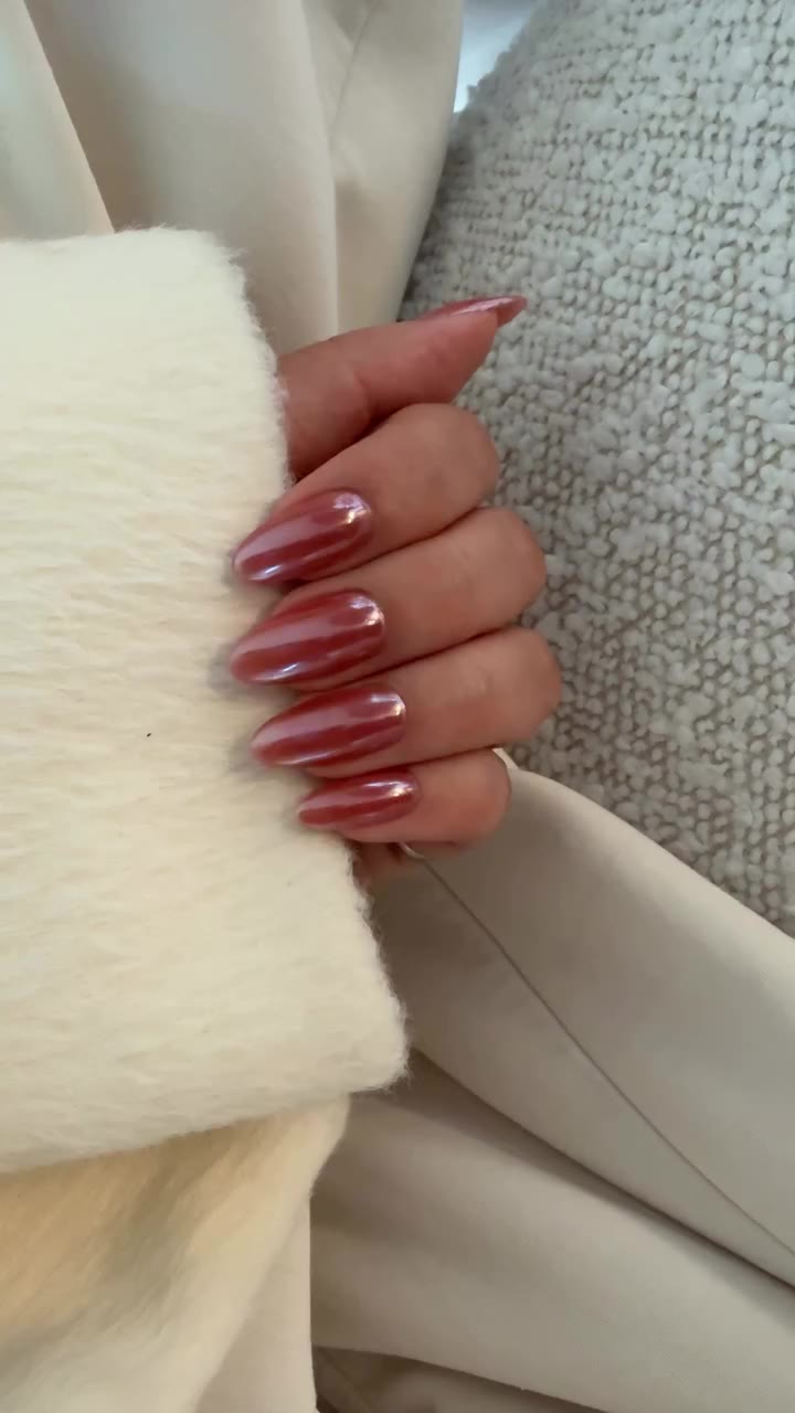 Pumpkin spice glaze 🎃✨ Products I used: @opi @opi_professionals ▫️My Italian…