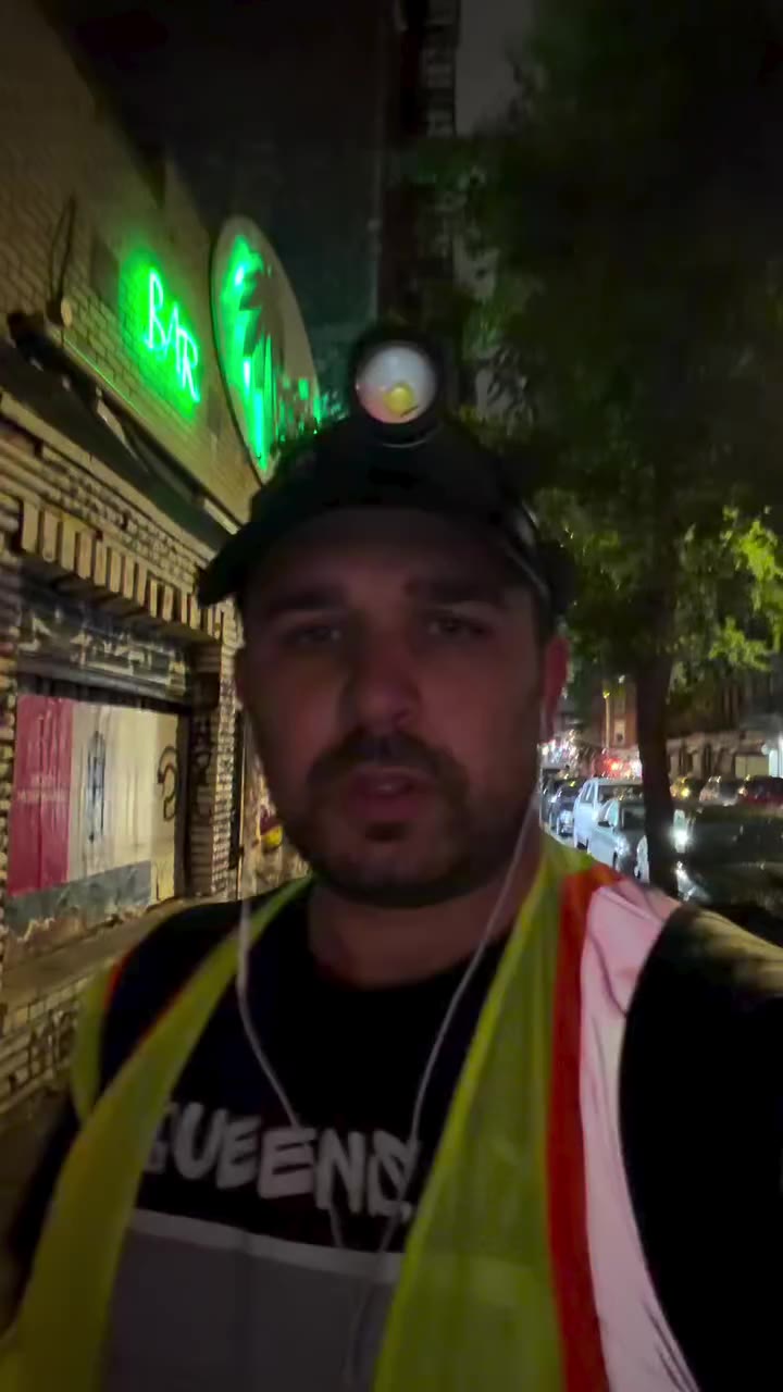 Scouting locations for rats in Chicago. I’m out exploring the city and looking…