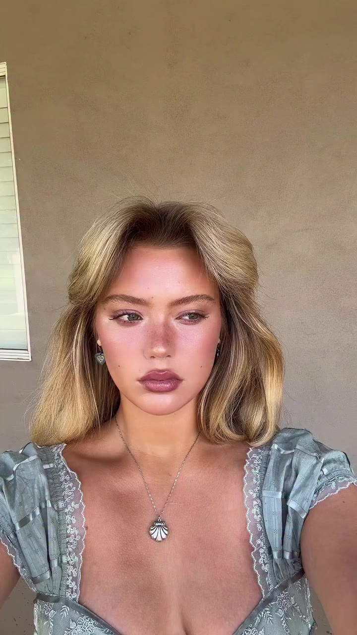 Look by @lydia.a.ellis