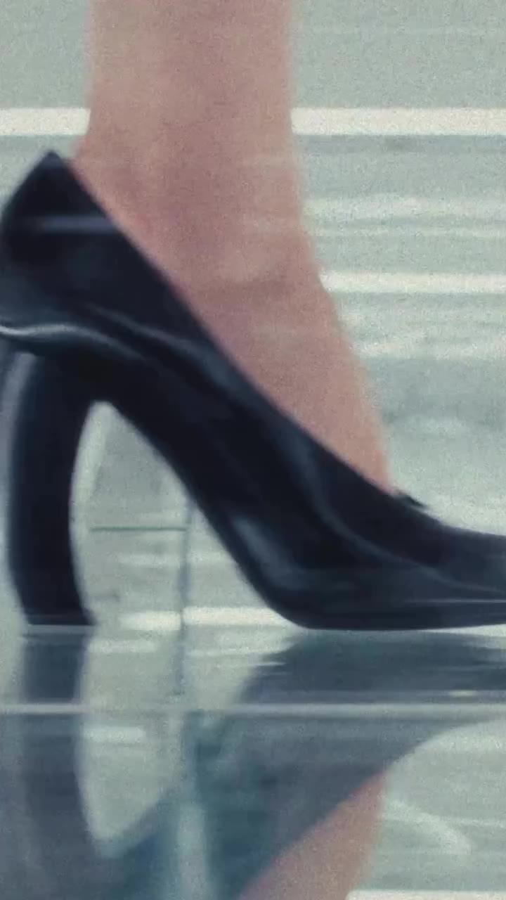 @prada Day 👠 2pm CEST / 10pm CET 👡 #PradaSS27 #MiucciaPrada #RafSimons #Prada