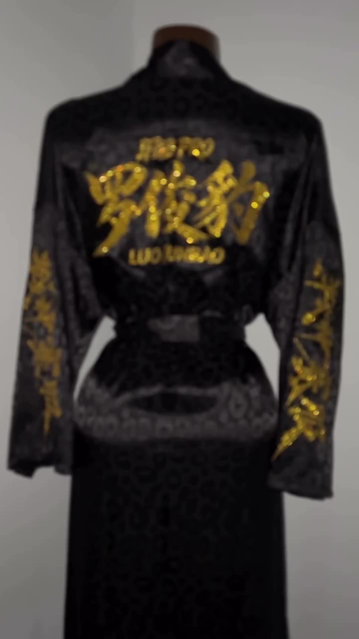 👘 robe by ProSuits (clients provide logos)