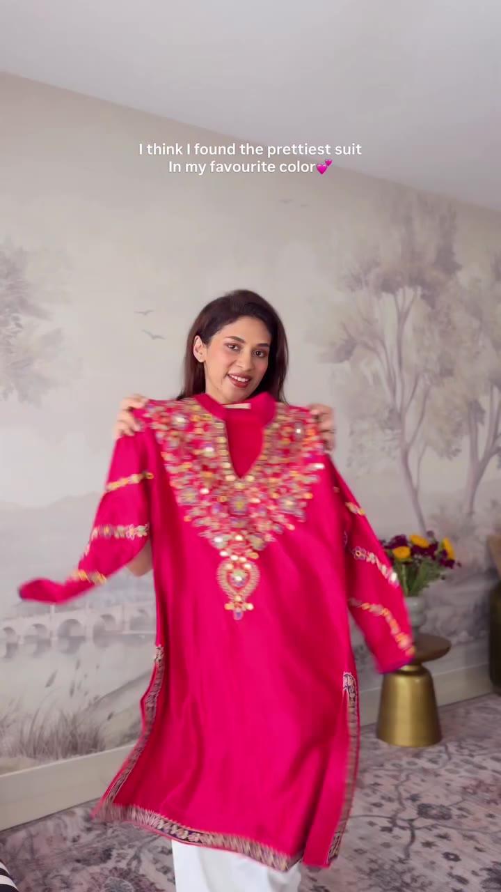 Comment “Pink “ for links 💕 { festive suits, festive outfits, farshi salwar…