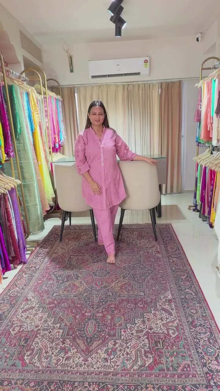 Effortlessly chic, beautifully handcrafted!! Our designer Hakoba co-ord set…