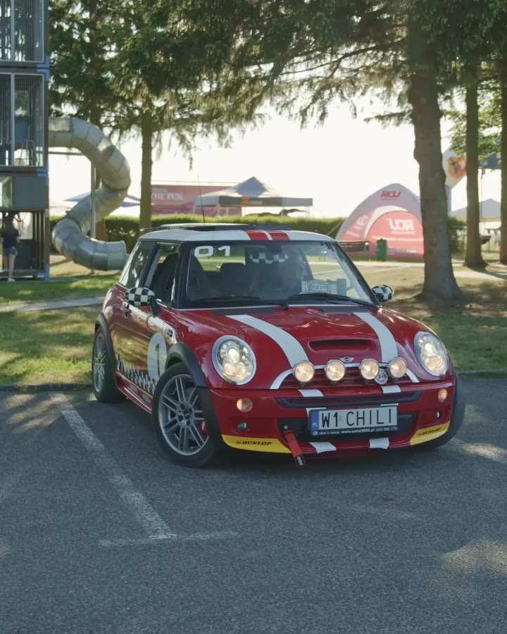 Desculpa, não te conseguimos ouvir com o barulho do JCW do Christopher 🔊…