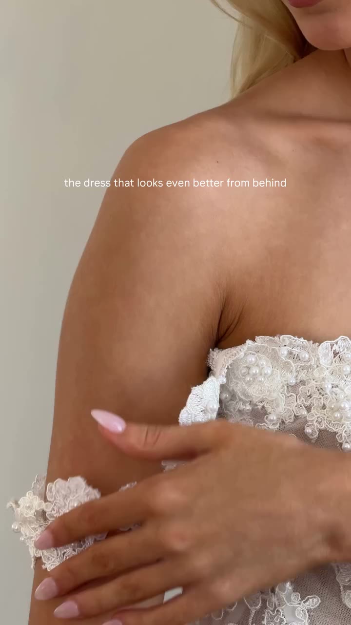 When the back of the dress is just as gorgeous as the front. Our Noelle gown…