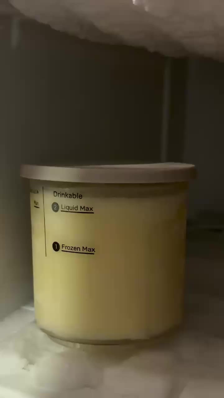 Always have a tub ready 🍎🍦 Warm apple crumble, topped with homemade vanilla…