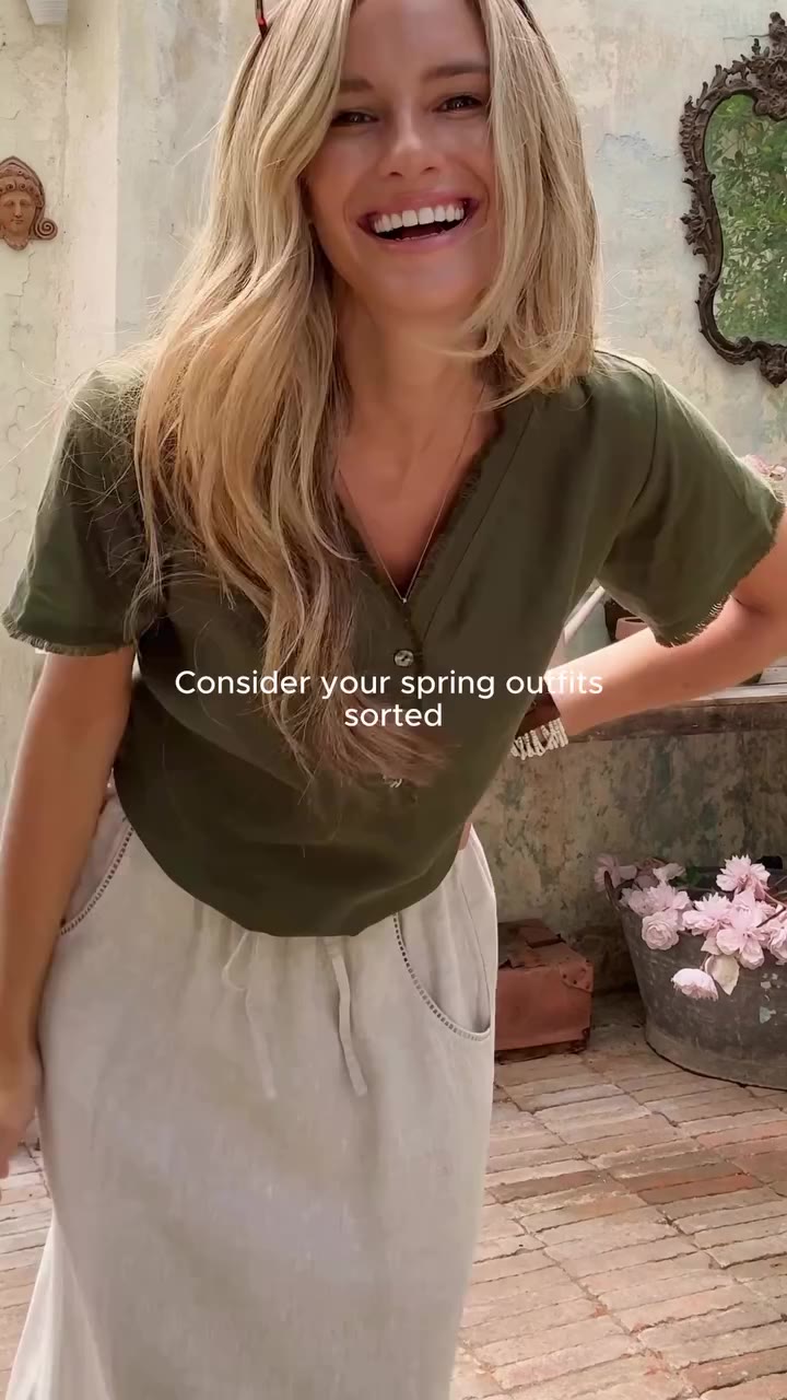 Your spring rotation has arrived. Discover the Rosa Skirt and Vivre Top…
