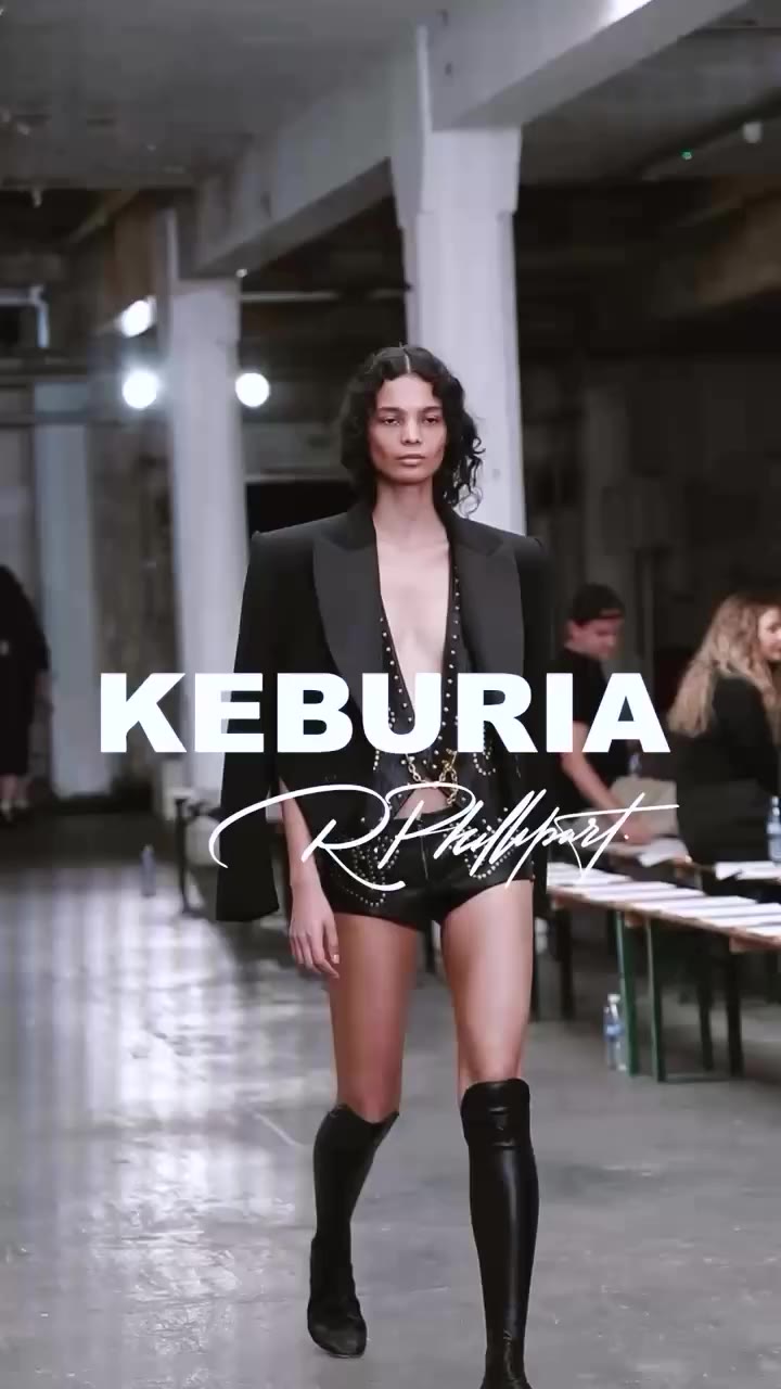 BTS : @georgekeburia London Fashion Week SS27 Hair By: @richardphillipart…