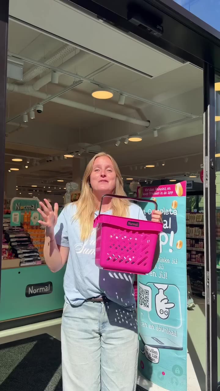 Je tas vullen met parfum en lippenbalsem is een serieuze taak. Gelukkig hoef…