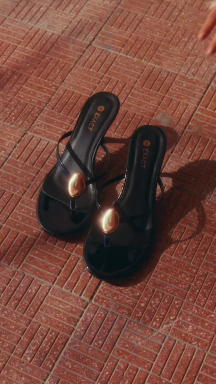 Which pair are you stepping out in, Bestie? 👡 ☀️ #finditonbash