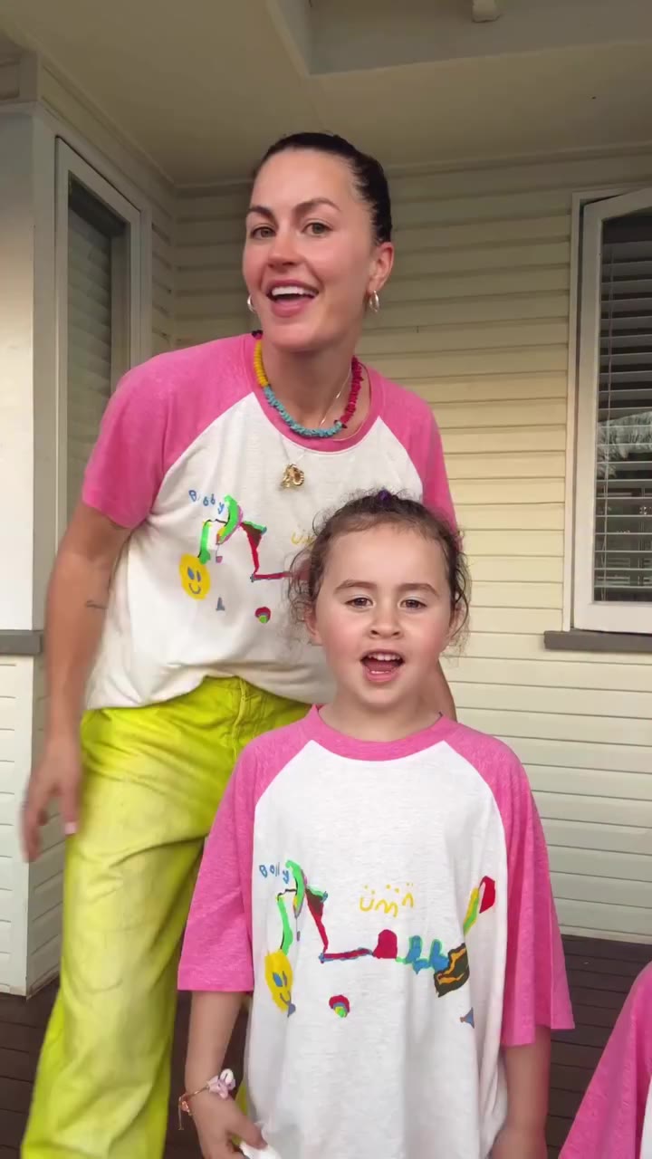 Look 25 / 365 ~ The Rainbow Sparkle Tee! Designed by Bobs for her pocket money…