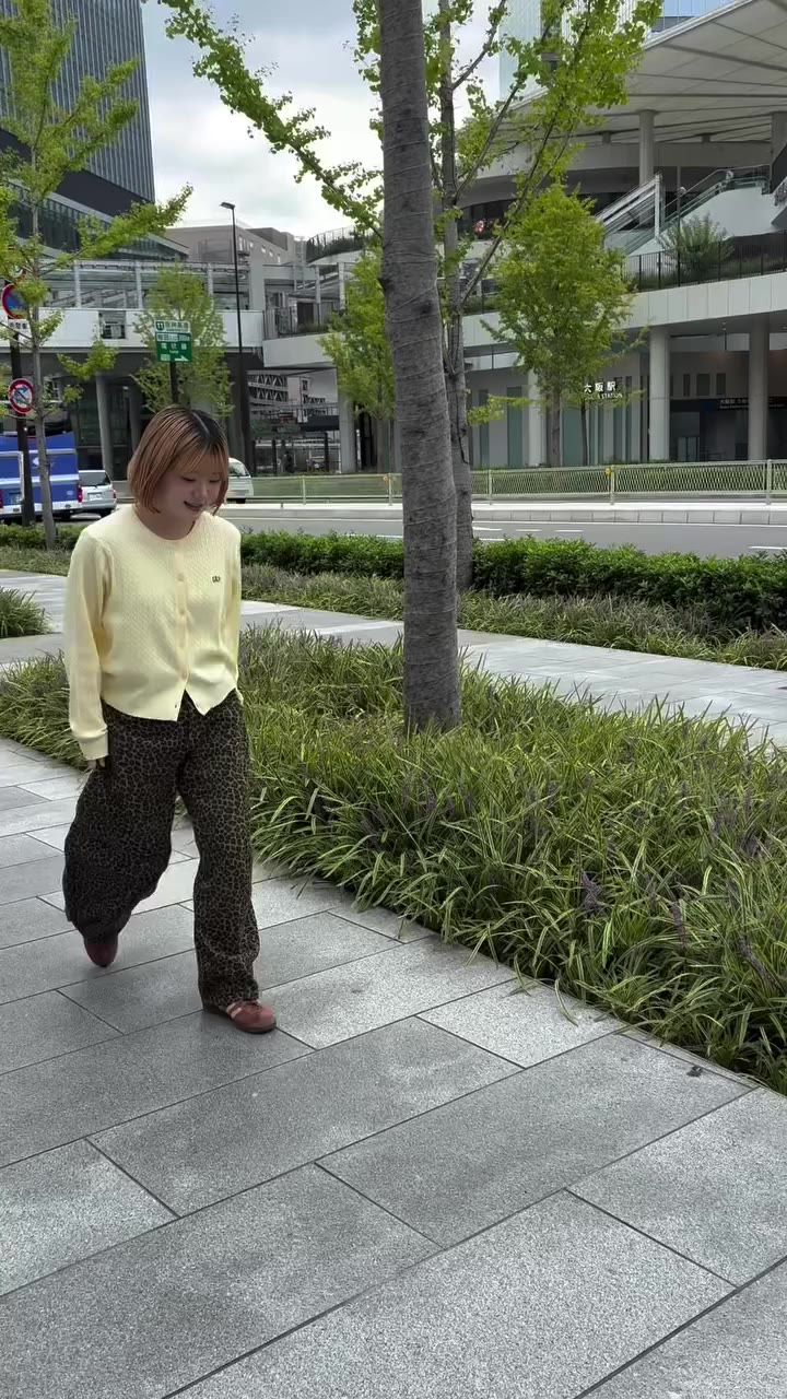 【PUBLUX × GAP】 インスタ担当の的場です🐈 本日もご覧いただき、ありがとうございます！ ┈┈┈┈┈┈┈┈┈┈ PUBLUX × GAPの…