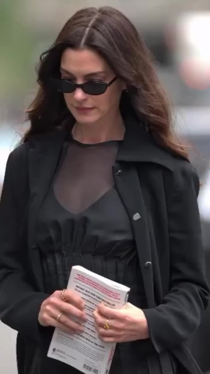 Spotted: Actress Anne Hathaway wearing @shevoke Zulu Black sunglasses🕶️✨…