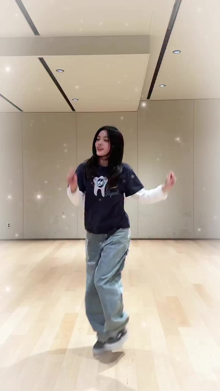 𝙳𝚒-𝚍𝚒-𝚝𝚊-𝚝𝚊-𝚍𝚒-𝚍𝚒-𝚝𝚊🎧🪄ੈ✩‧₊˚ #ILLIT #아일릿 #Swingin_Magic
