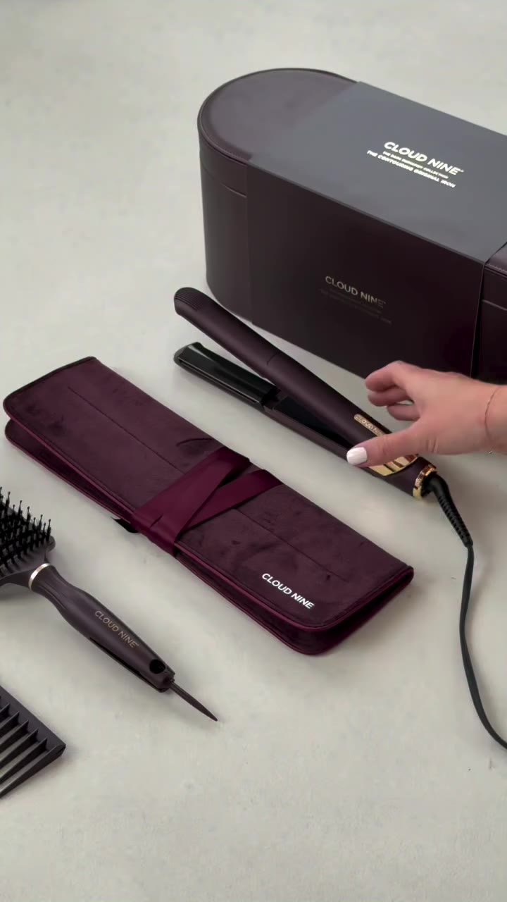 A sneak peek of what you get inside the Dark Burgundy Contouring Original Iron…