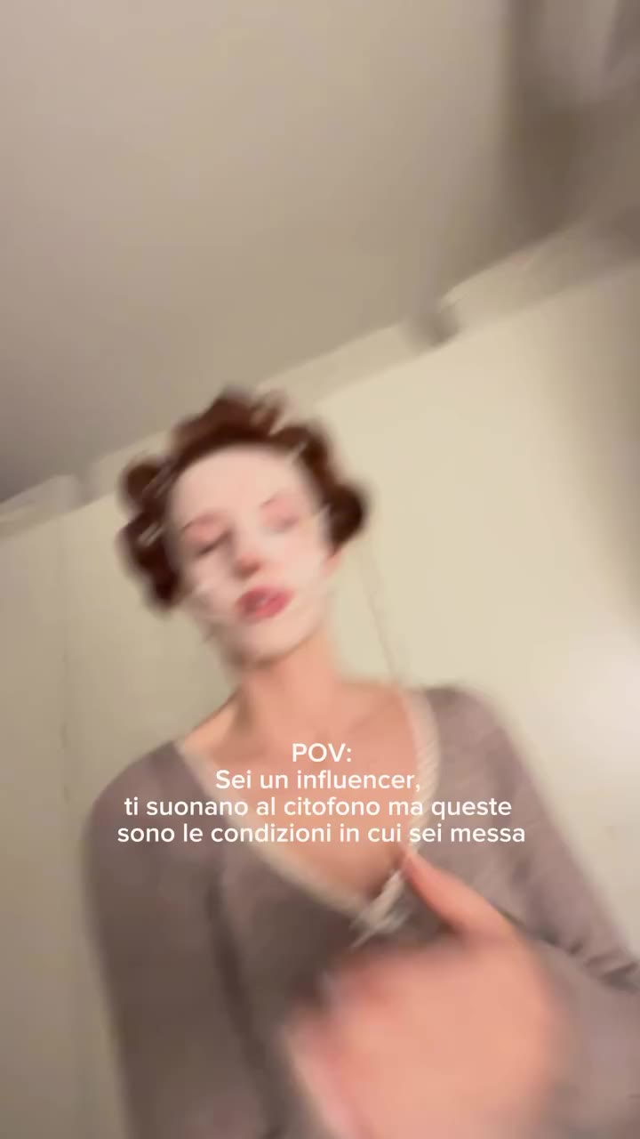 POV: mi sono dimenticata che sta per arrivare una delivery speciale di…