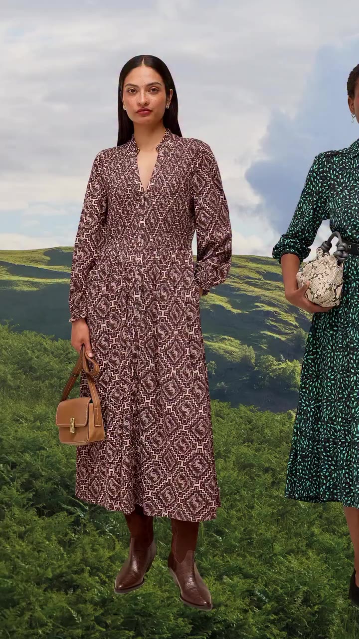The key to dressing up? A statement dress. And plenty of accessories…