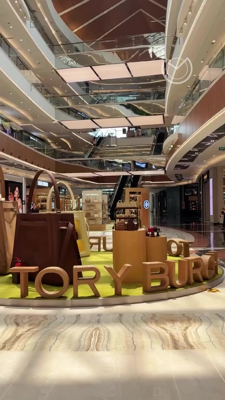 Catch Romy before it says goodbye! Tory Burch Romy Pop-Up is making its final…