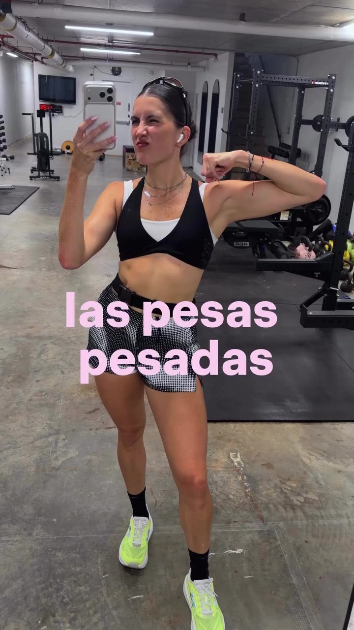a ponerse fuelte 💪🏻🩵😤💎🫧 #mujeresfuertes #latina #hispanicheritagemonth