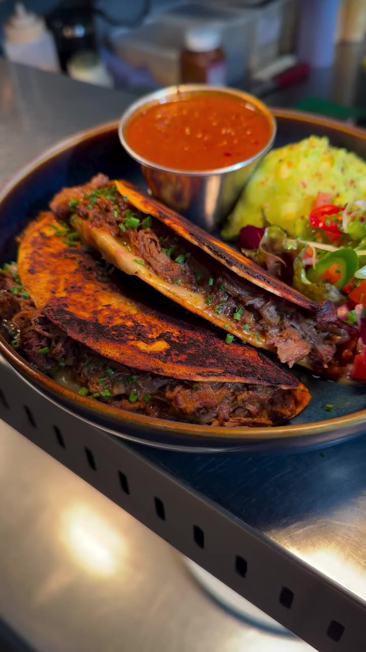 After 3 years - it was time to upgrade our Birria Brisket ✌🏻 Best thing about…