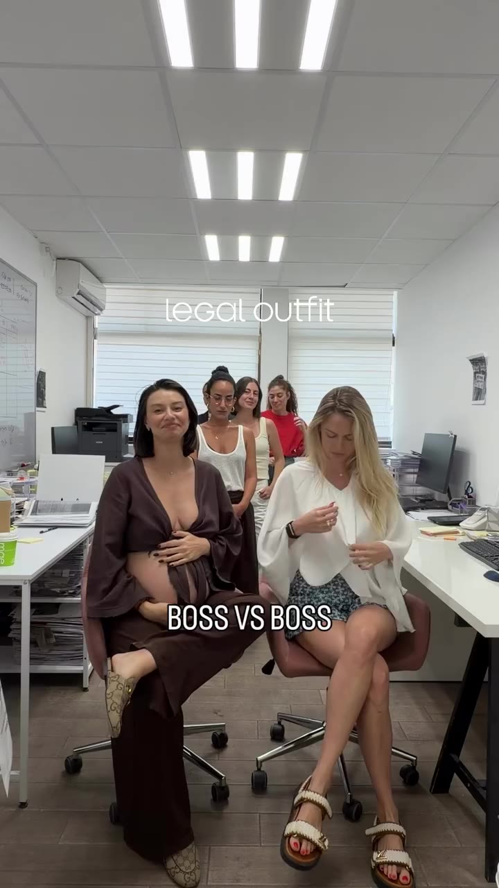 מופתעות?? גם אנחנו 😂 * לא לוקחות אחריות על השאלה האחרונה…. #Legaloutfit