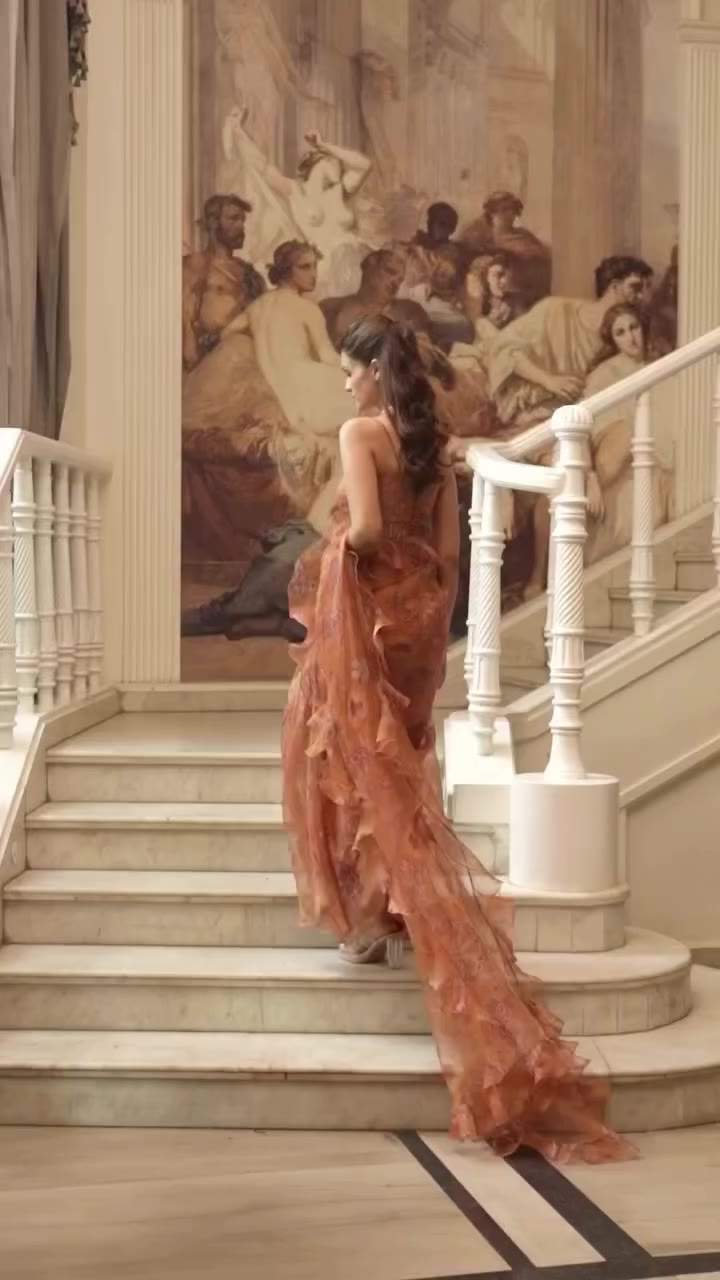 Make an entrance at the next soirée in @mahimamahajanofficial’s printed…