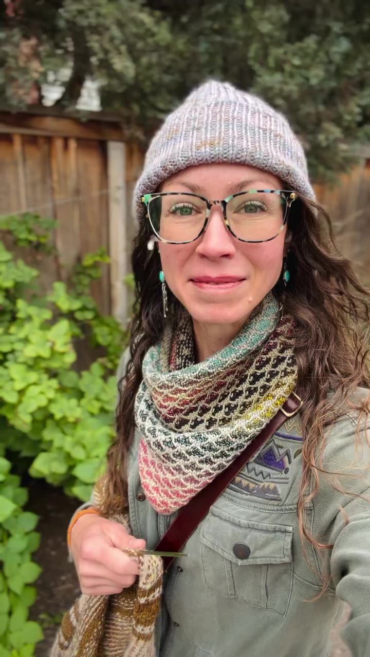 Happy fall, y’all 🙌 Celebrating the turning of the season with a morning…