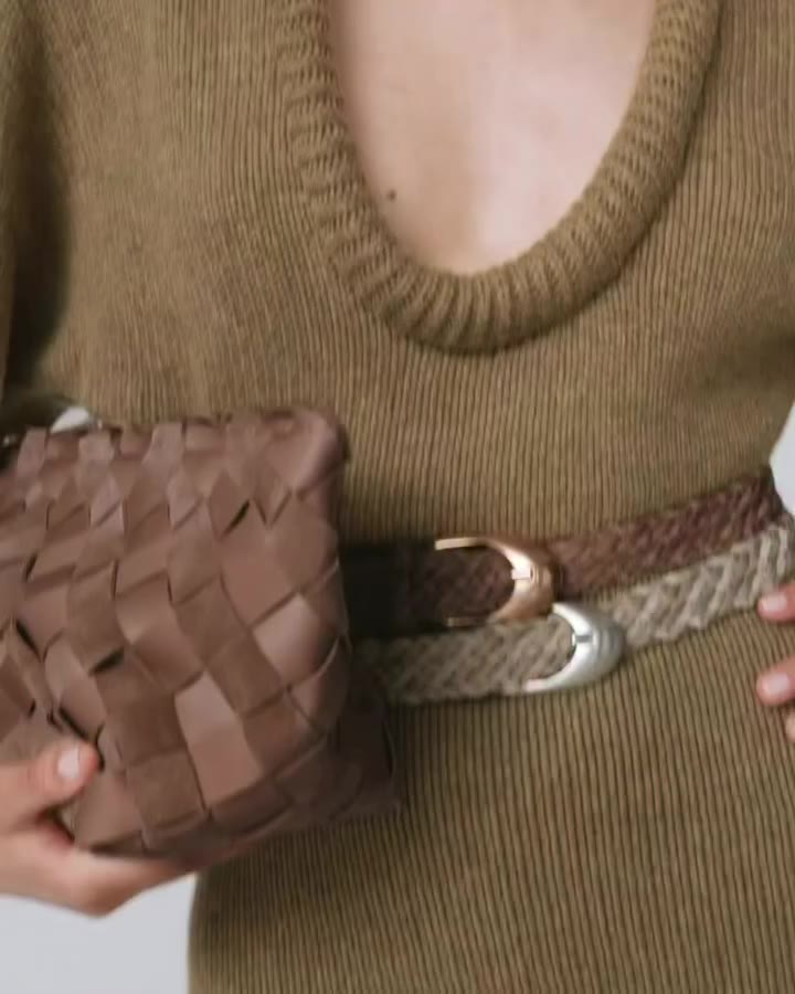 Our favorite textures are better together. The Gigi Large Clutch and Sonora…