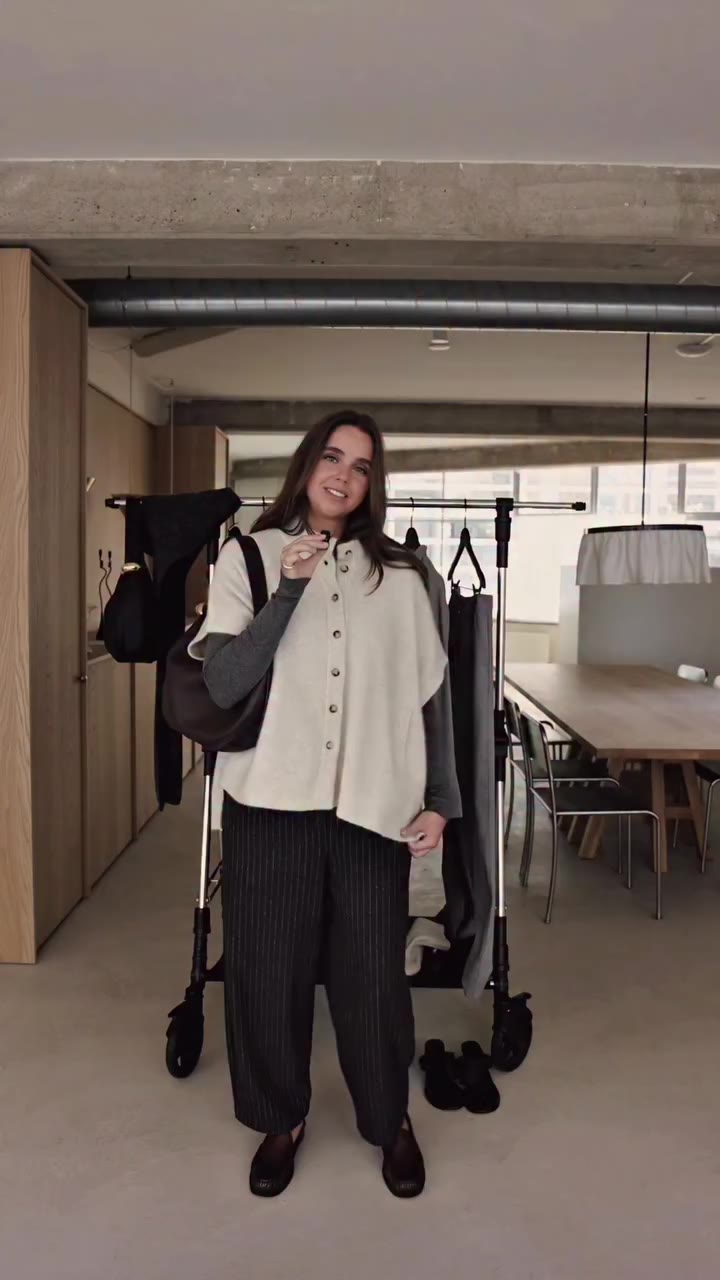 Step inside The Dressing Room with Sterre, our Marketing Coordinator, as she…