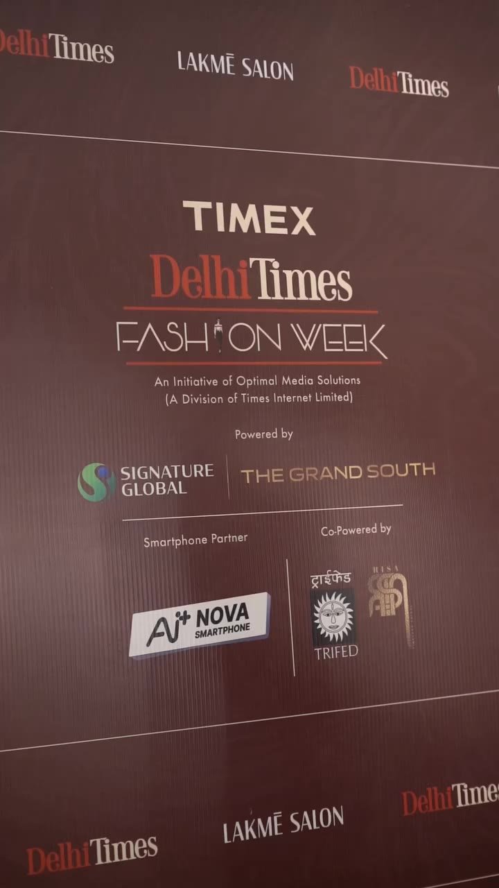💕💕💕 DELHI TIMES FASHION WEEK Show @timesfashionweek Designer @vikramphadnis…