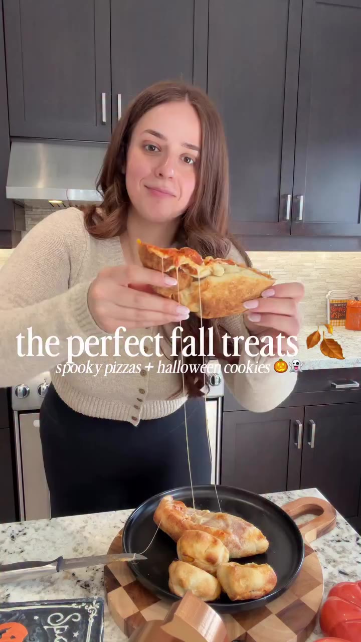 happy first day of fall 🍂🎃 my favourite season is finally here!!!…