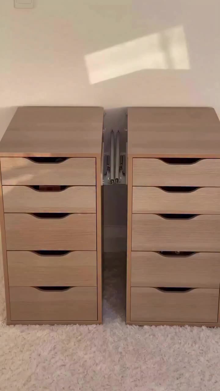 Tonight we used the Ikea/ Komplement vanity table with the 75cm x 58cm pull…