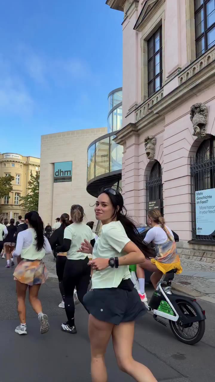 anzeige. „listening to yourself“ on another level. @lululemon made my…