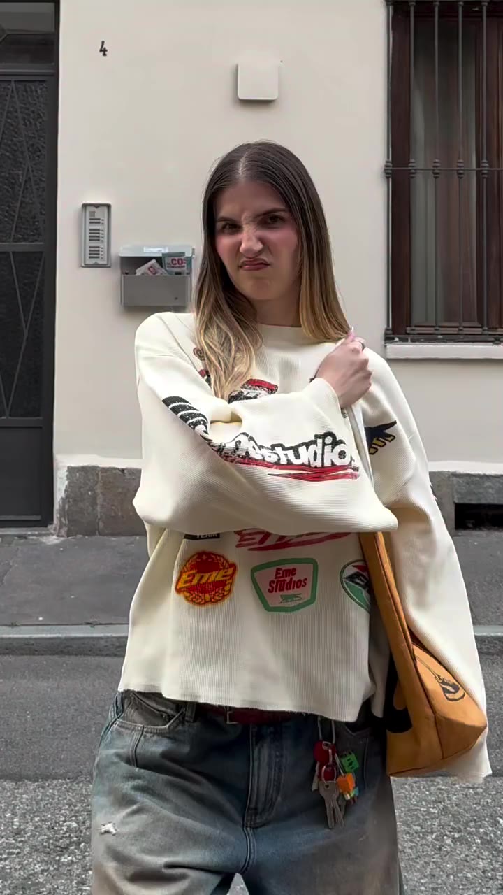Feeling so cool with this outfit. 🌟 #streetwearitalia #y2kitalia…
