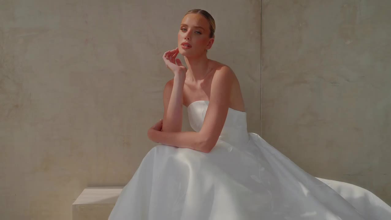 ICON 35 💫 Introducing the NEW Suzanne Neville 2027 Bridal Collection…