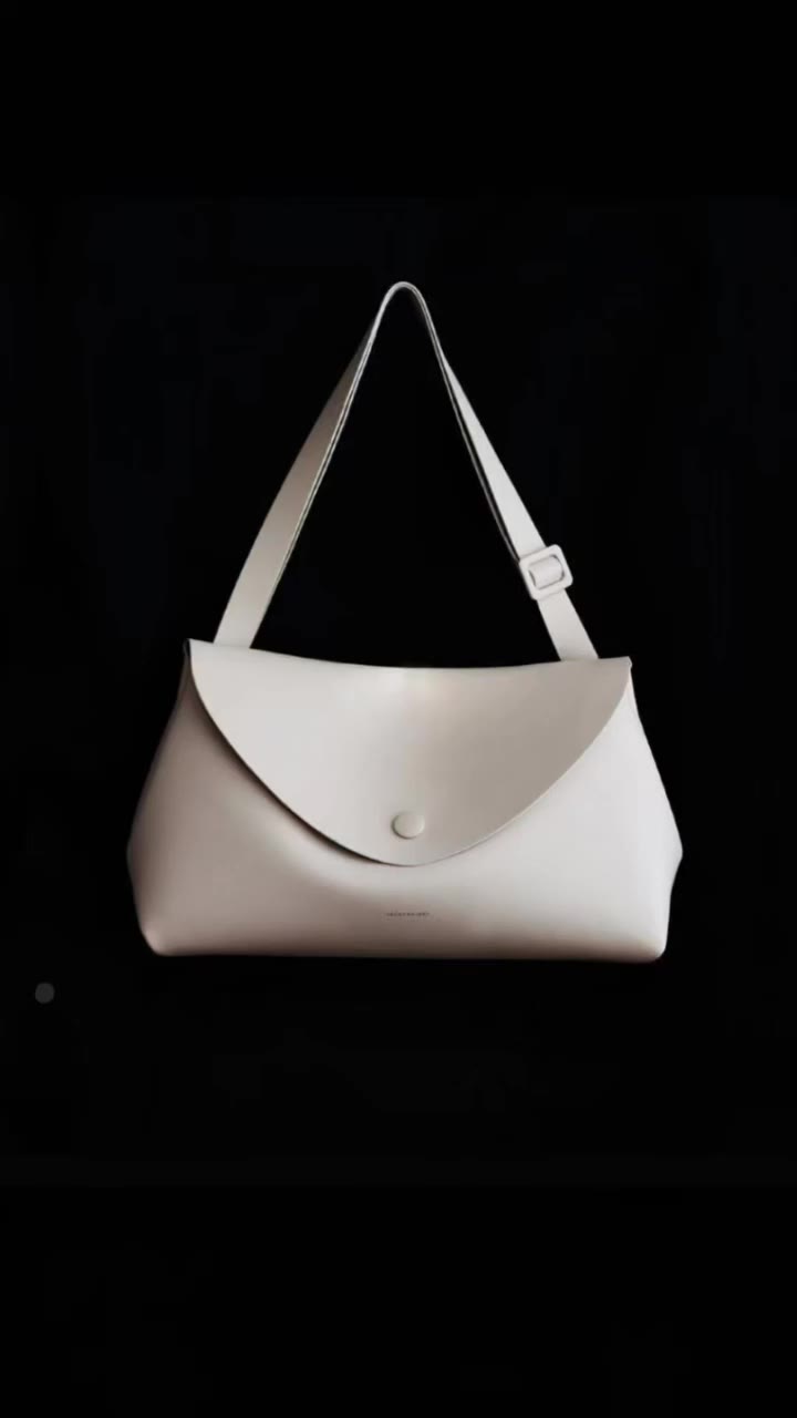 IVORY EDIT _SEASON OFF, UP TO 30% OFF #LECCPROJECT #DAILYBAG #WORKBAG…