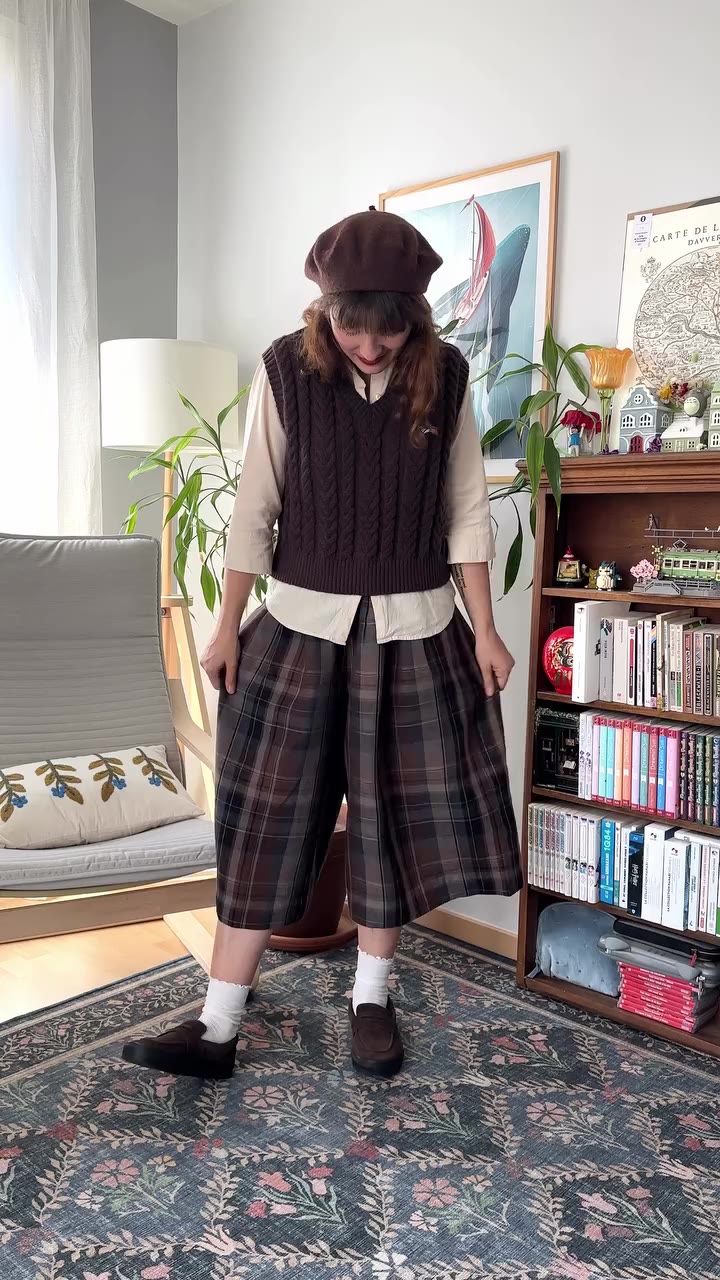 An outfit I’d wear to spend a day working at the public library nearby 🤎🍁. I…