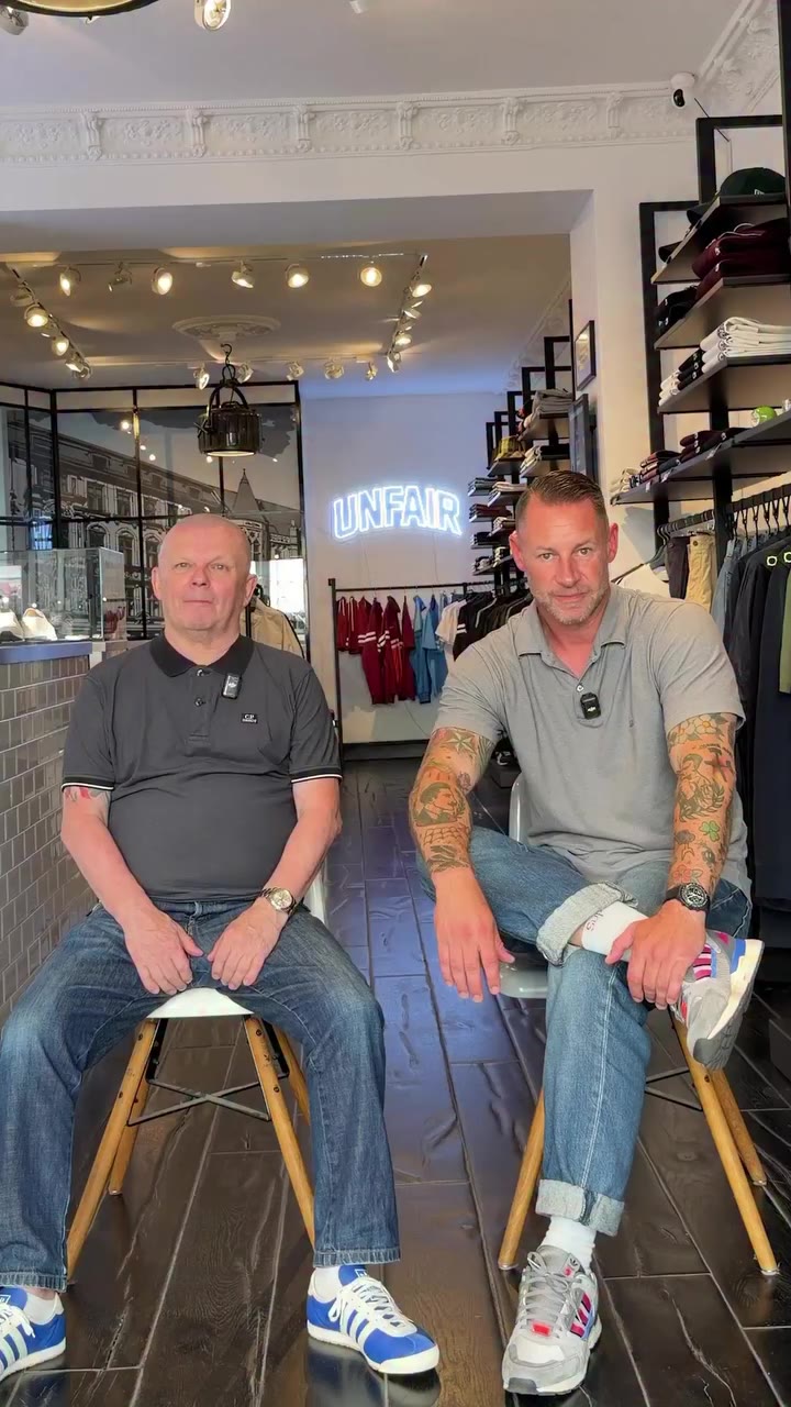 Kampf der Gegensätze! Fußballfan und „Fußballfan“ treffen aufeinander…