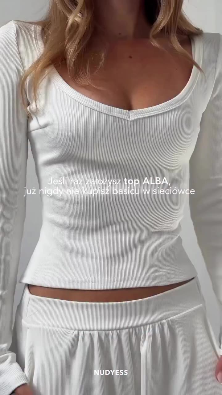 Dobre basici to podstawa szafy kapsułowej 🤍 Alba jest idealną bazą pod…