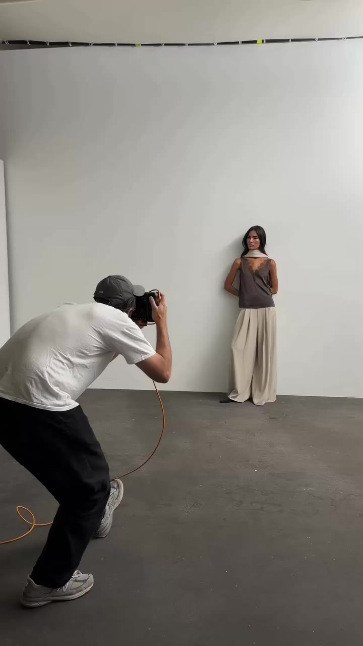 On set with COMMA. From first frame to final look, a glimpse behind the scenes…