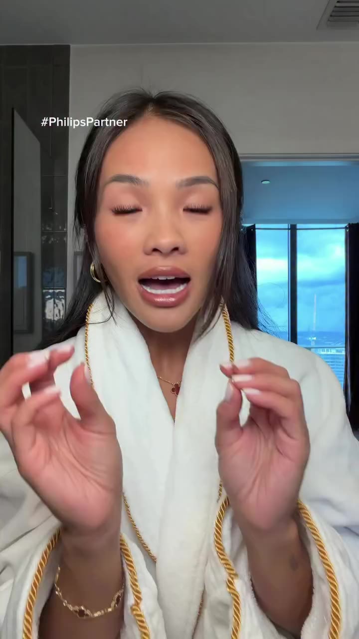 #PhilipsPartner @PhilipsBeautyUS Lumea IPL 9900 Pro is changing the game for…