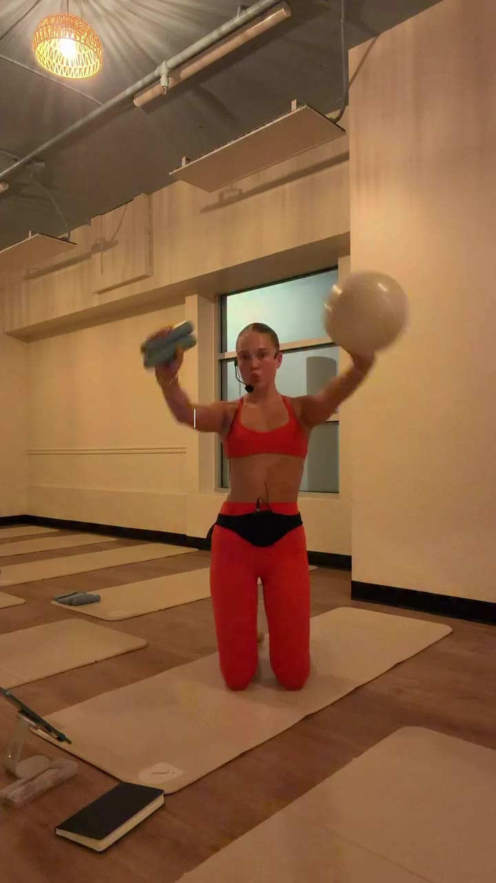 In case you missed me! @sclptstudio #sculpt #pilates #coreseries #workout…