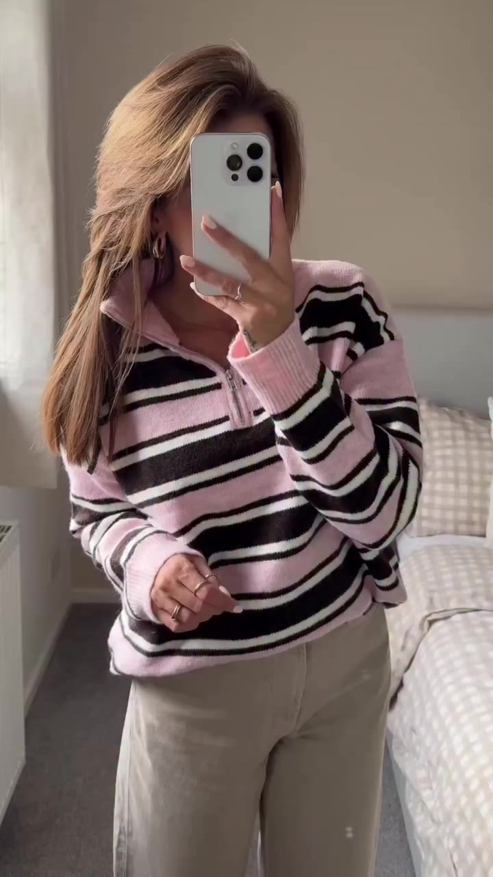 Stripes for autumn? 🍂 Yes, because we wear whatever we like! @sammyobxx…