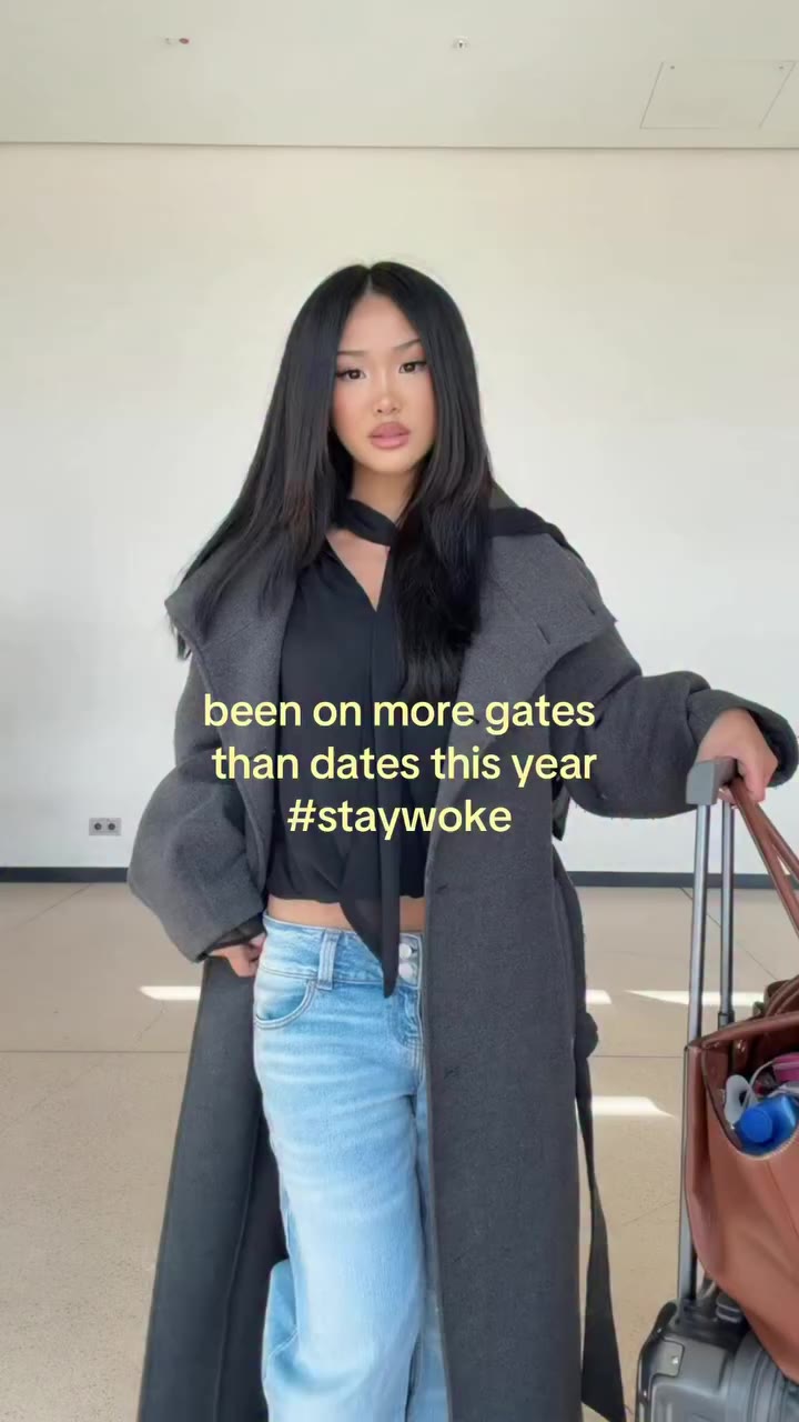 I’m flying to milan!!! Living my dream life hihihi 🥰