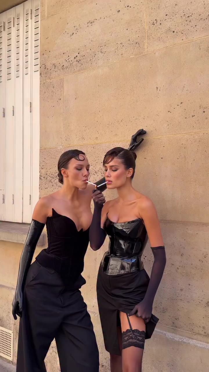 Girls in Paris