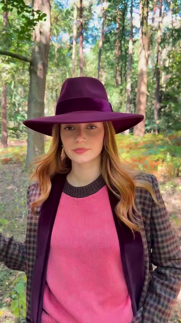 Autumn, in Plum 🍂.⁠ The Oxley Fedora is one of our favourite styles for the…